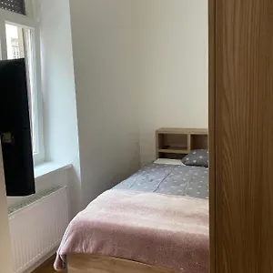  Apartment Tiny Twix In The Centre