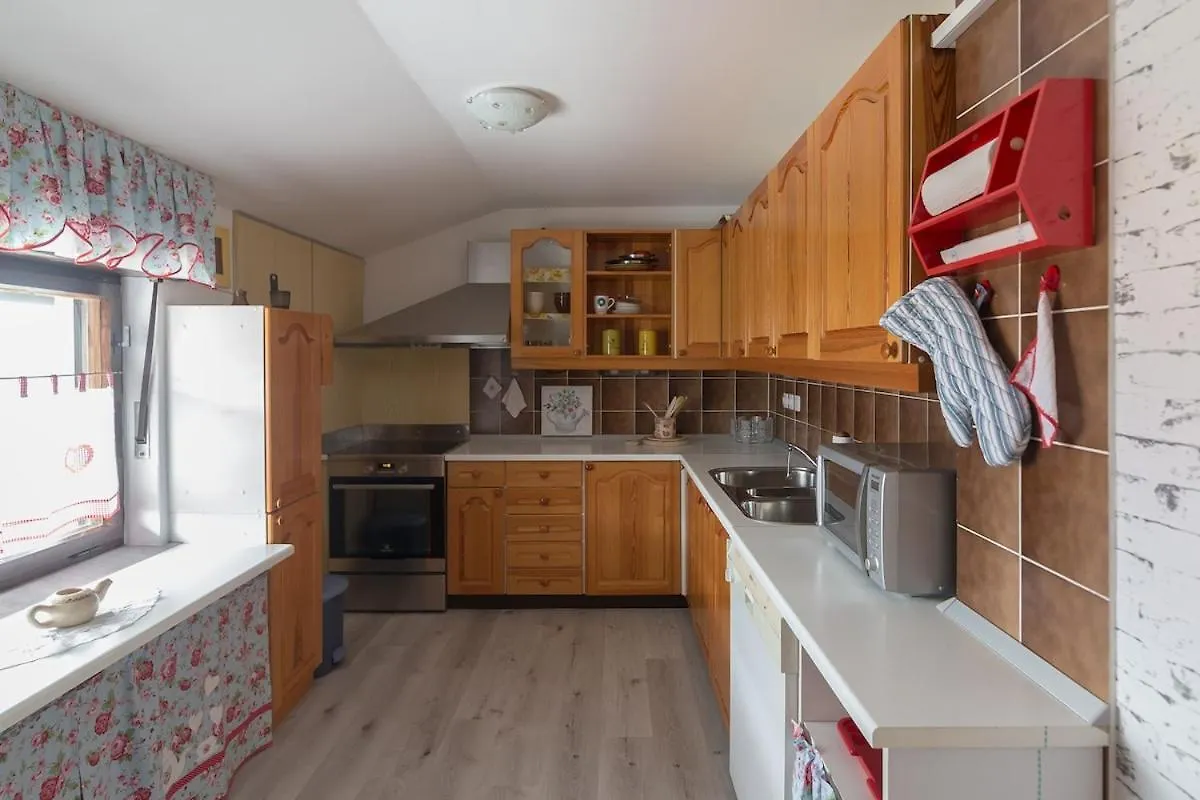 Family Apartment Nakiteya Lubiana